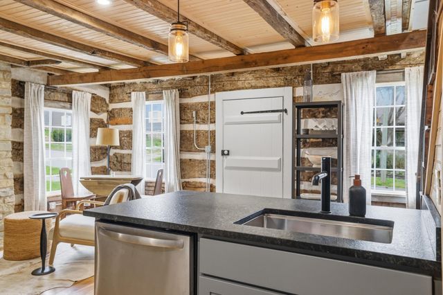 202 E Walnut Street, Danville, KY 40422