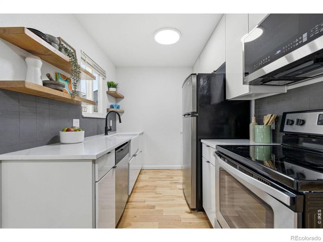 9571 W 104th Drive, Broomfield, CO 80021