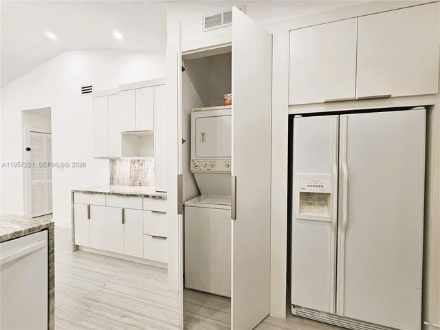 7191 W 24th Ave 44-PH6, Hialeah, FL 33016