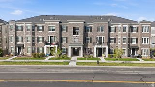 13073 S NEWBRIDGE LN #303, Herriman, UT 84096
