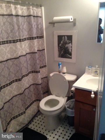 1805 W BERKS, Philadelphia, PA 19121
