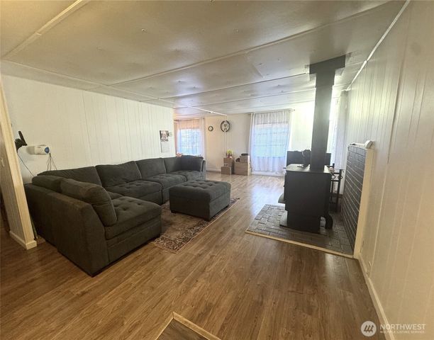 6245 Laurel Place, Maple Falls, WA 98266