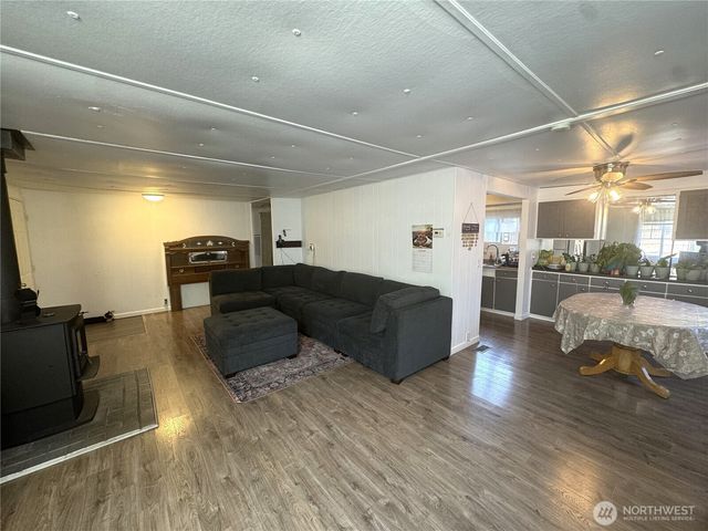 6245 Laurel Place, Maple Falls, WA 98266