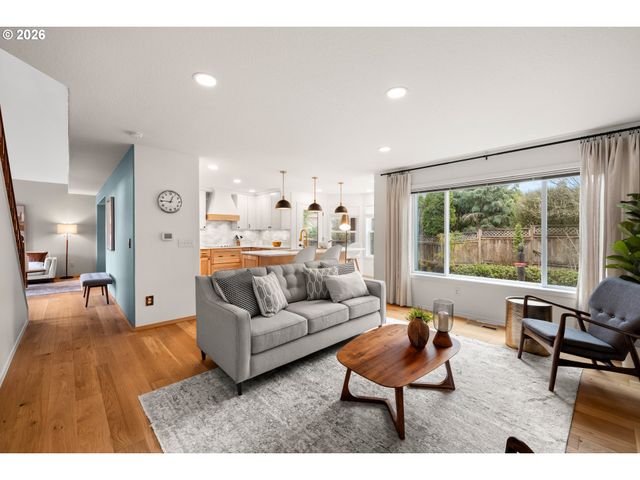 16163 Nw SPYGLASS Dr, Beaverton, OR 97006