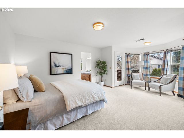 16163 Nw SPYGLASS Dr, Beaverton, OR 97006