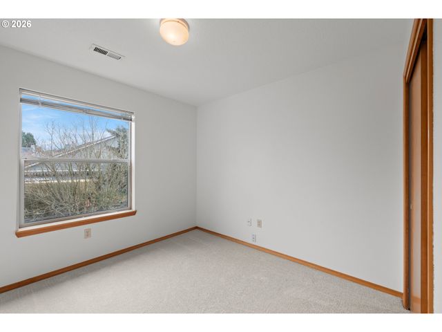 16163 Nw SPYGLASS Dr, Beaverton, OR 97006