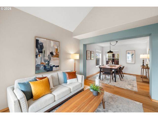 16163 Nw SPYGLASS Dr, Beaverton, OR 97006