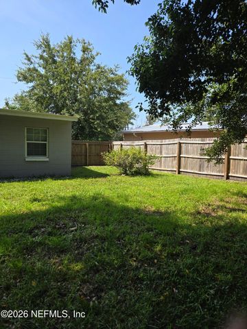 5147 CORSAIR Avenue, Jacksonville, FL 32244