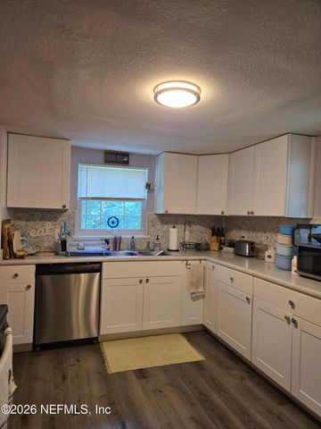5147 CORSAIR Avenue, Jacksonville, FL 32244