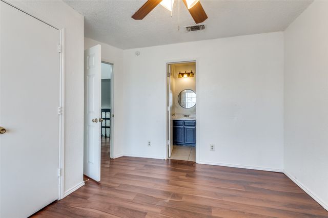 1201 Avondale Court, Arlington, TX 76011