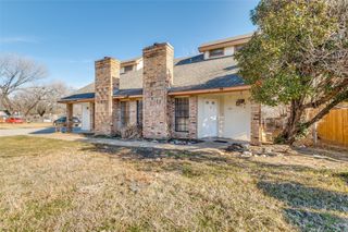 1201 Avondale Court, Arlington, TX 76011