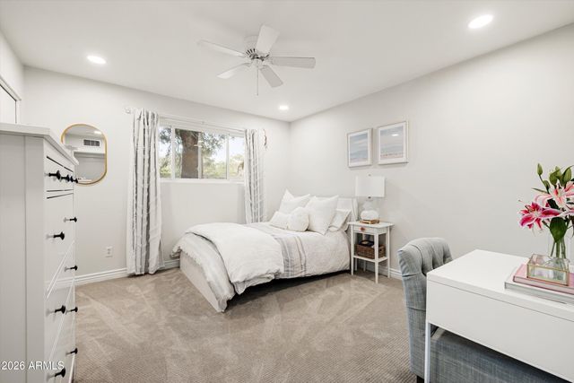 7142 N 14TH Street, Phoenix, AZ 85020