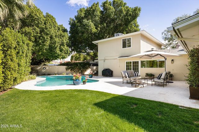 7142 N 14TH Street, Phoenix, AZ 85020