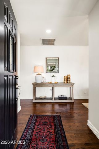 7142 N 14TH Street, Phoenix, AZ 85020