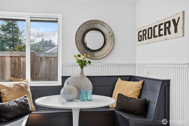 9014 34th Avenue SW, Seattle, WA 98126