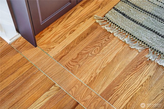 9014 34th Avenue SW, Seattle, WA 98126