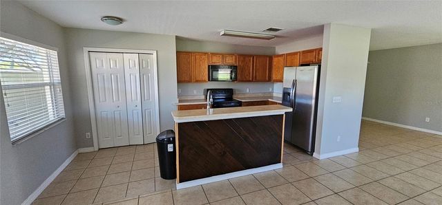 776 CRESTING OAK CIRCLE 70, Orlando, FL 32824