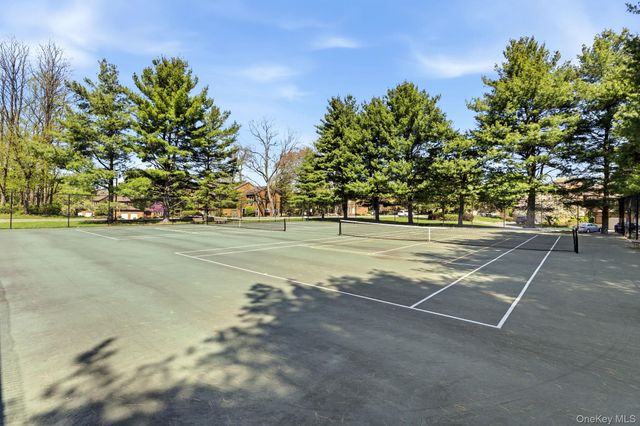 102 Ridgeview Lane, Yorktown Heights, NY 10598