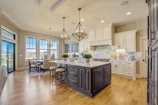 W289S5532 White Pine COURT, Waukesha, WI 53189