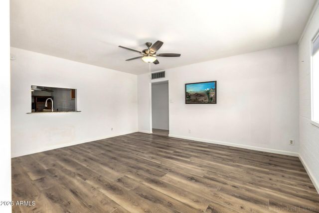 1202 E ALICE Avenue, Phoenix, AZ 85020