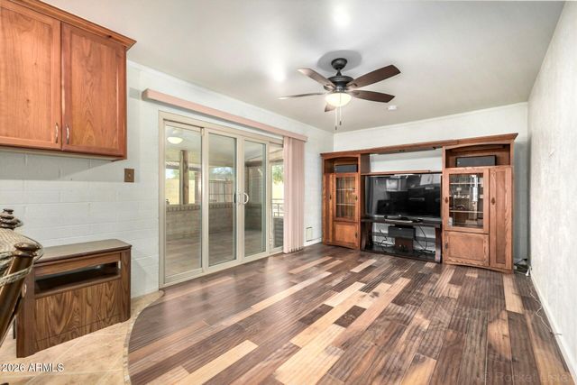 1202 E ALICE Avenue, Phoenix, AZ 85020