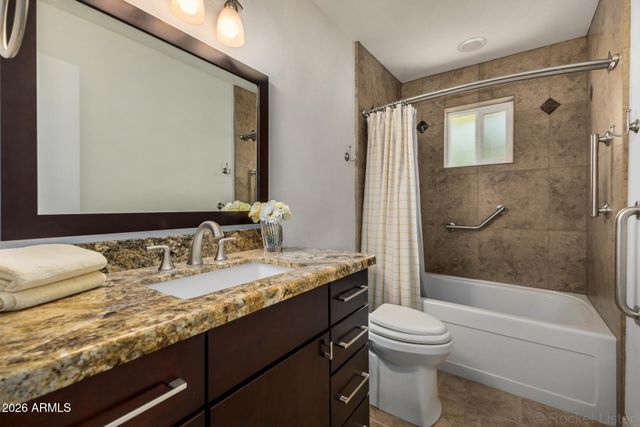 1202 E ALICE Avenue, Phoenix, AZ 85020