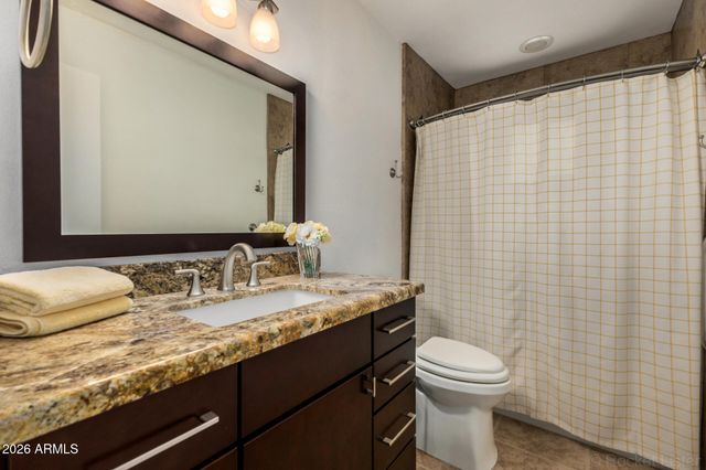 1202 E ALICE Avenue, Phoenix, AZ 85020