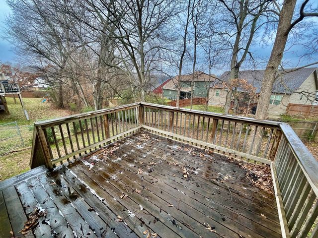 405 Zurich Ct, Clarksville, TN 37040