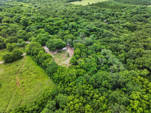 101 Smith Street, Bonham, TX 75418