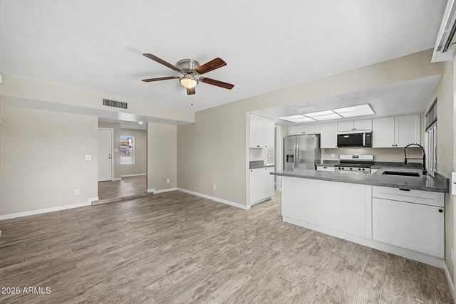 5527 W CORTEZ Street, Glendale, AZ 85304