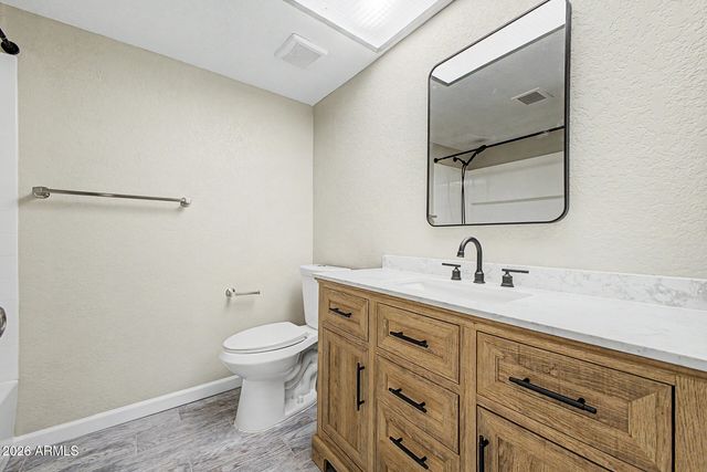 5527 W CORTEZ Street, Glendale, AZ 85304