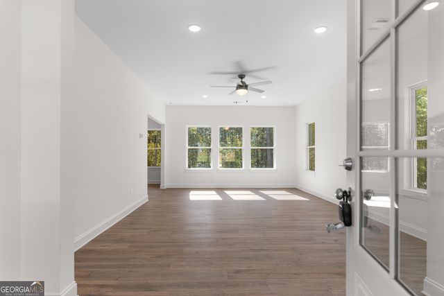 2911 Carey Station, Greensboro, GA 30642