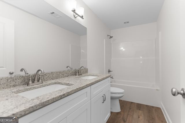 2911 Carey Station, Greensboro, GA 30642