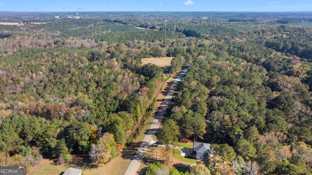 2911 Carey Station, Greensboro, GA 30642