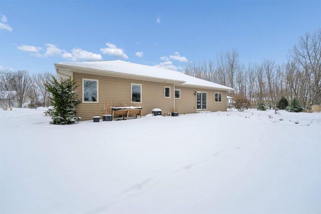 2398 W BARLEY WAY, Appleton, WI 54913