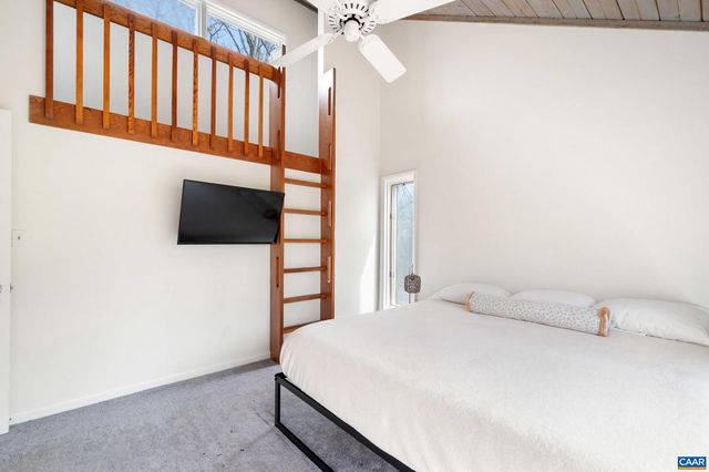 44 EAST CATOCTIN DR, Wintergreen Resort, VA 22967