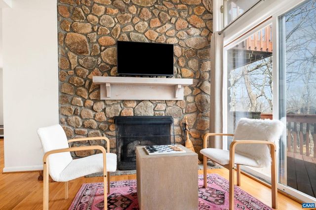 44 EAST CATOCTIN DR, Wintergreen Resort, VA 22967