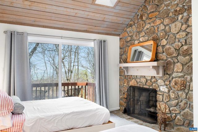 44 EAST CATOCTIN DR, Wintergreen Resort, VA 22967