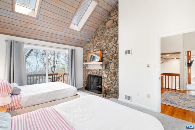 44 EAST CATOCTIN DR, Wintergreen Resort, VA 22967