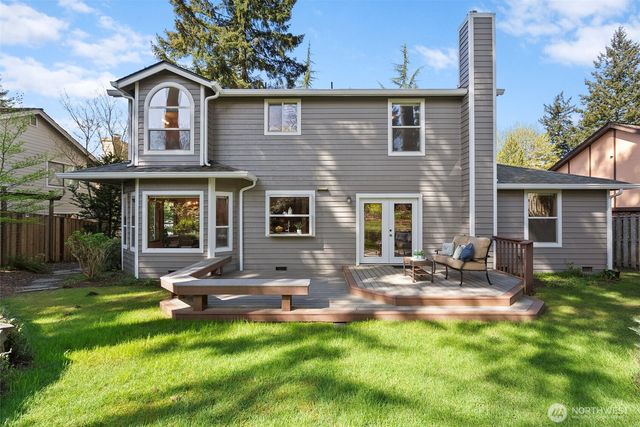 2702 Walnut Loop NW, Olympia, WA 98502