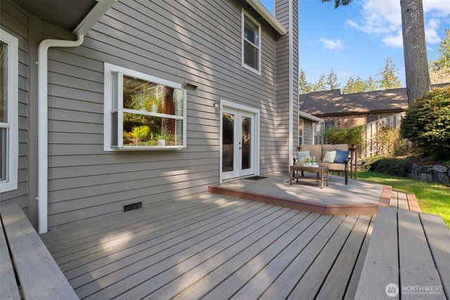 2702 Walnut Loop NW, Olympia, WA 98502