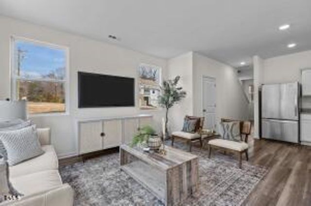 2061 Glen Crossing Drive, Durham, NC 27704