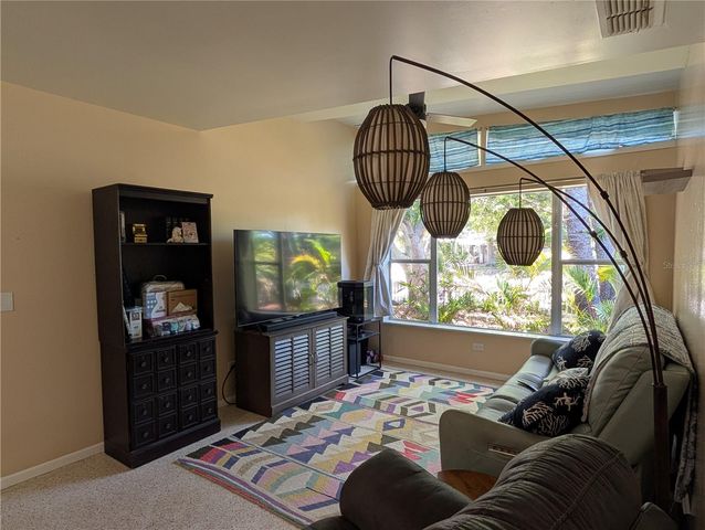 1519 CHANDLER AVENUE, Clearwater, FL 33755