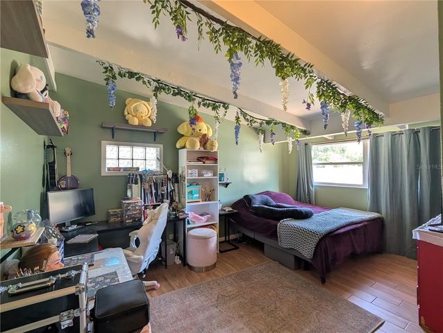 1519 CHANDLER AVENUE, Clearwater, FL 33755
