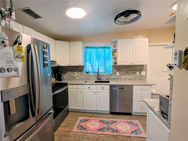1519 CHANDLER AVENUE, Clearwater, FL 33755
