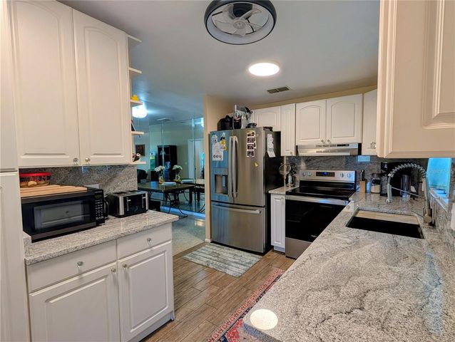 1519 CHANDLER AVENUE, Clearwater, FL 33755