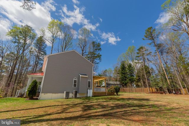 455 LAKE CAROLINE DR, Ruther Glen, VA 22546