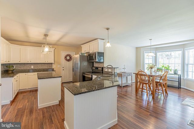 455 LAKE CAROLINE DR, Ruther Glen, VA 22546