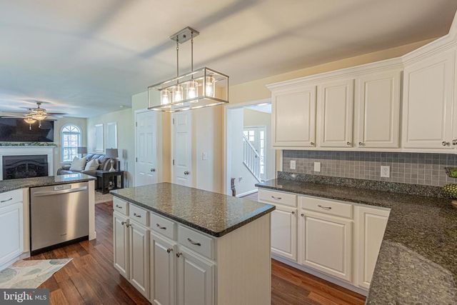 455 LAKE CAROLINE DR, Ruther Glen, VA 22546