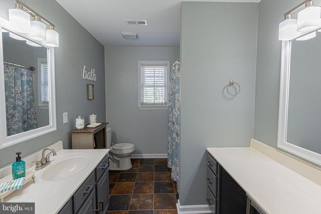 455 LAKE CAROLINE DR, Ruther Glen, VA 22546